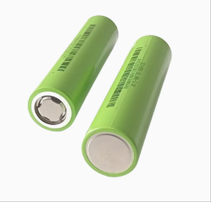 18500 3.7V 2400Mah High Capacity Li-Ion Rechargeable Battery