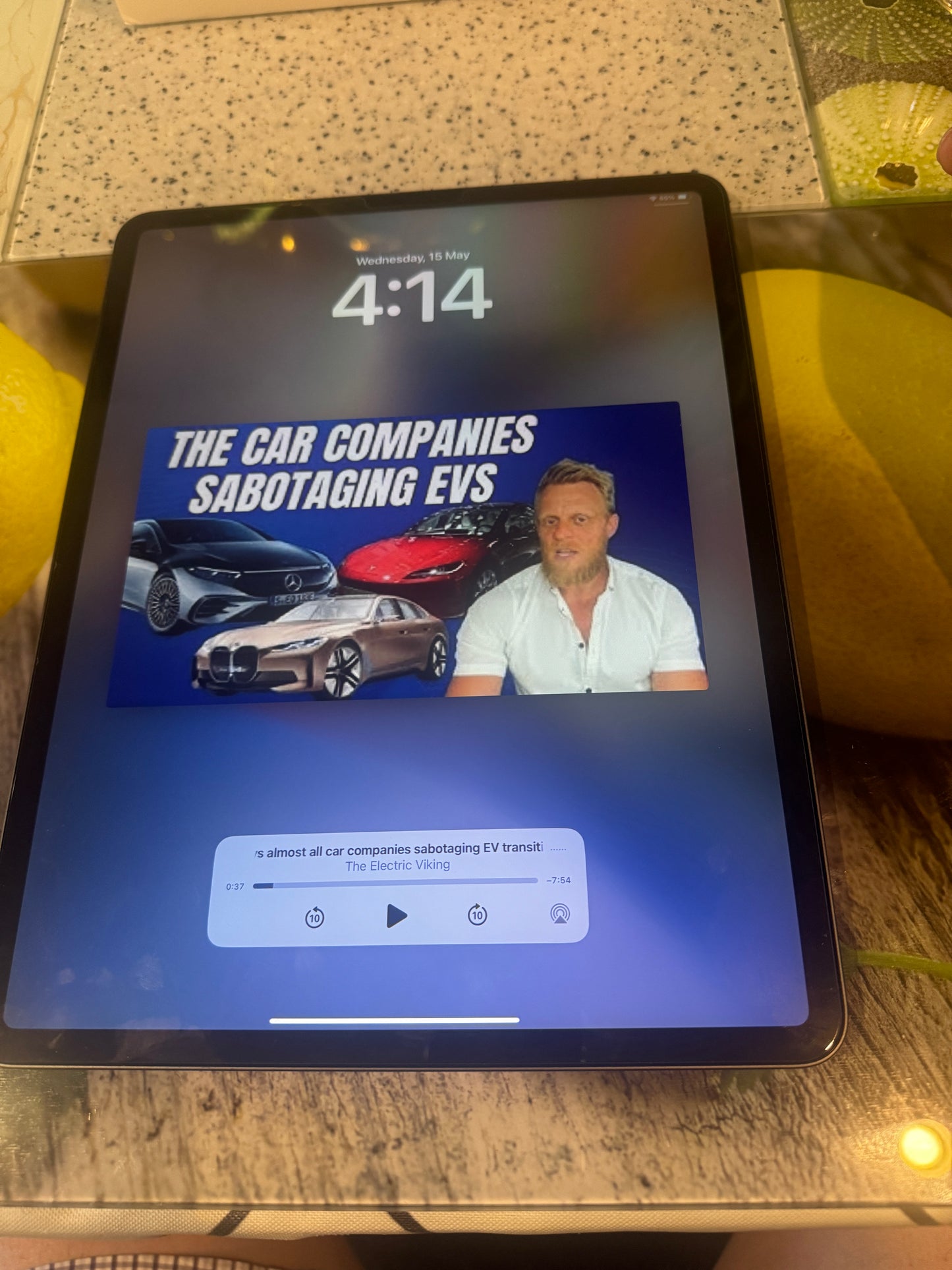 Very Tidy Apple iPad Pro 12.9" (Wi-Fi Only - 4th Gen) 128GB 2020