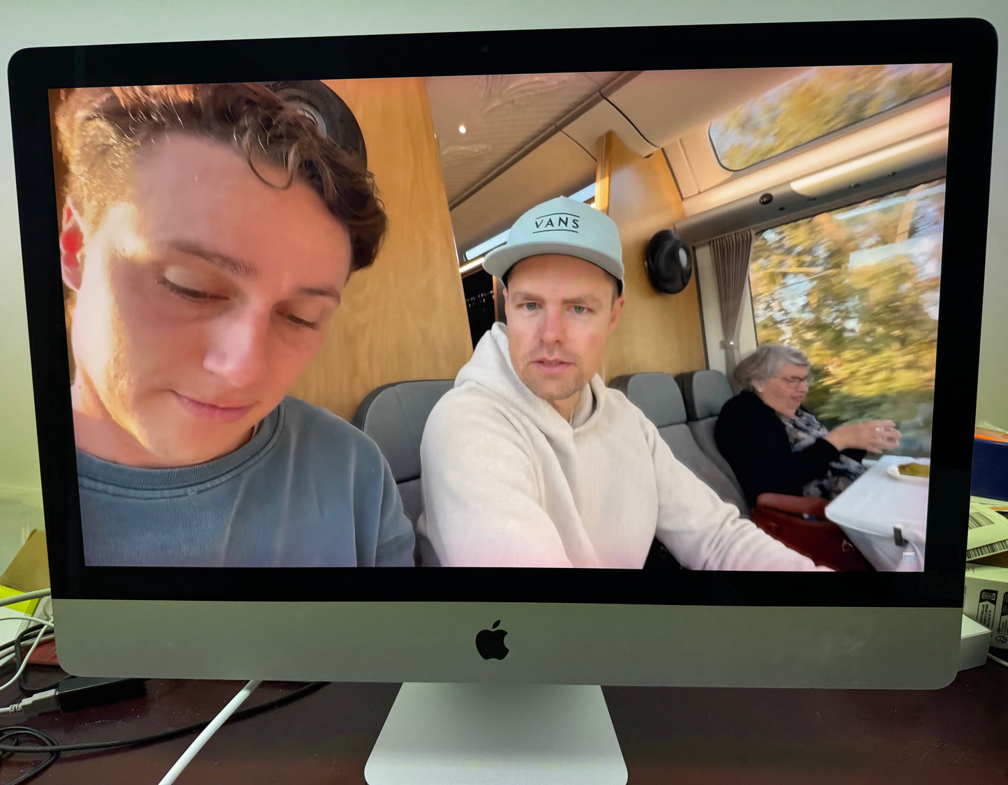 Apple iMac 2015 5K 27-inch - 16GB RAM - Core i7 - 3TB