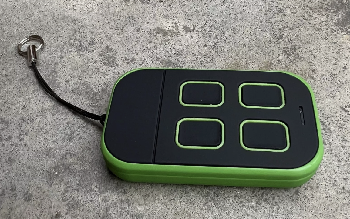 merlin + C945 CM842 C940 C943 merlin+ Replacement Garage Remote Control New