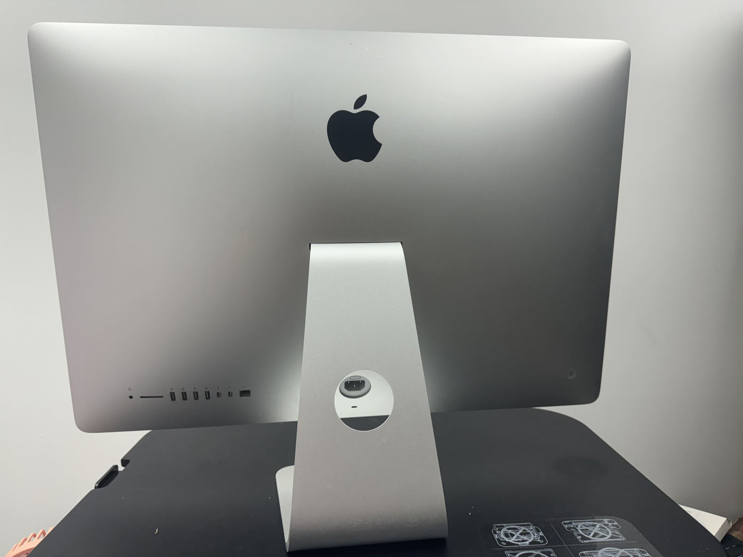 Excellent iMac (Retina 5K, 27-inch, 2019) 40GB 2TB