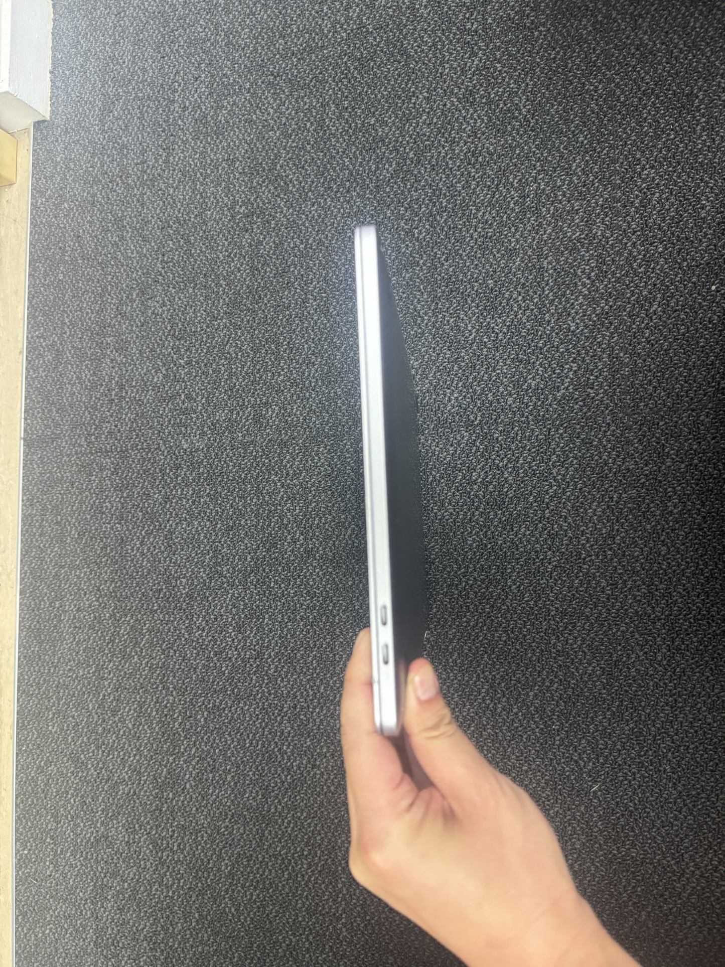 Very tidy Apple MacBook Pro 13'' 2019 "Core i5" 8GB 128GB Touch Bar