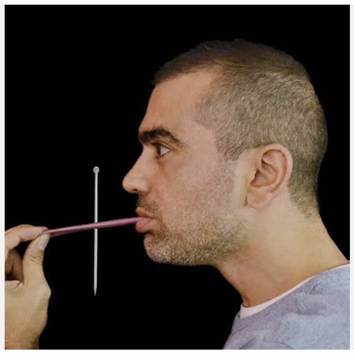 2Pack Realistic Fake Tongue Stretch Gag Joke Prank Magic Trick Scary Funny Toy