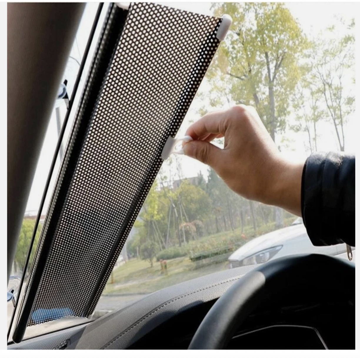 PVC Retractable Car Window Sun Shade Visor Windshield Roller Blind 125x58cm