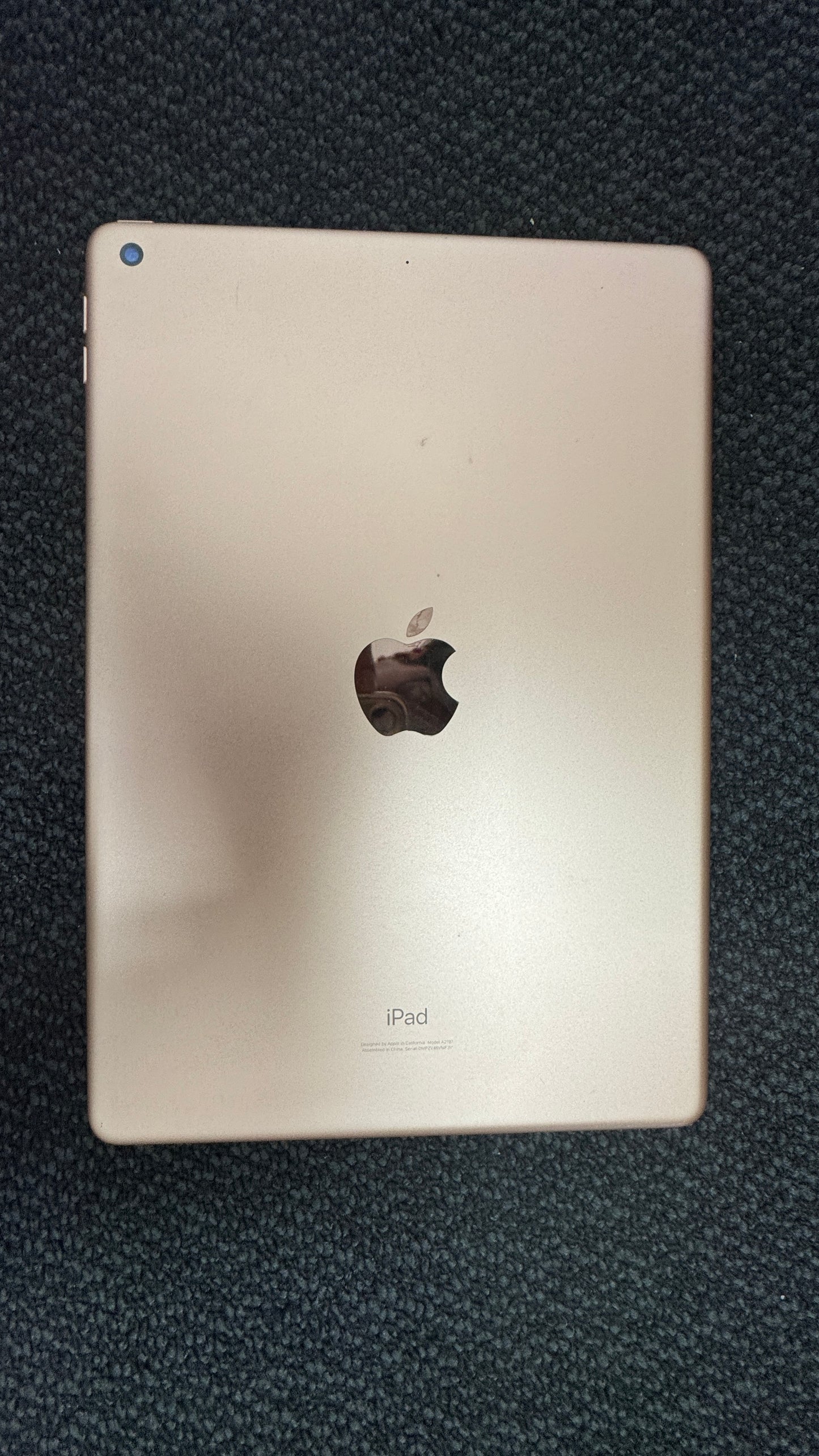 Apple iPad 10.2" 7th Gen 128GB 2020 Battery health 79%