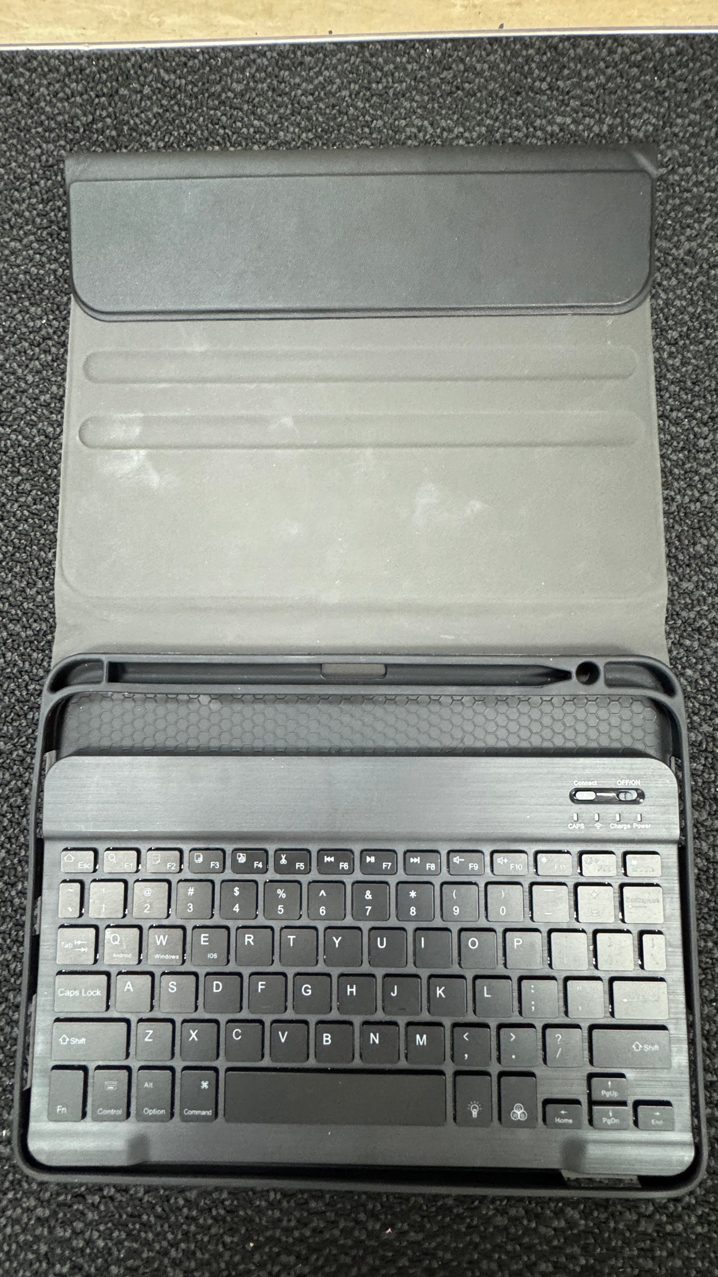 Excellent Apple iPad Pro 11" (WiFi + 5G  3rd Gen) M1 2021 128GB battery health 96%