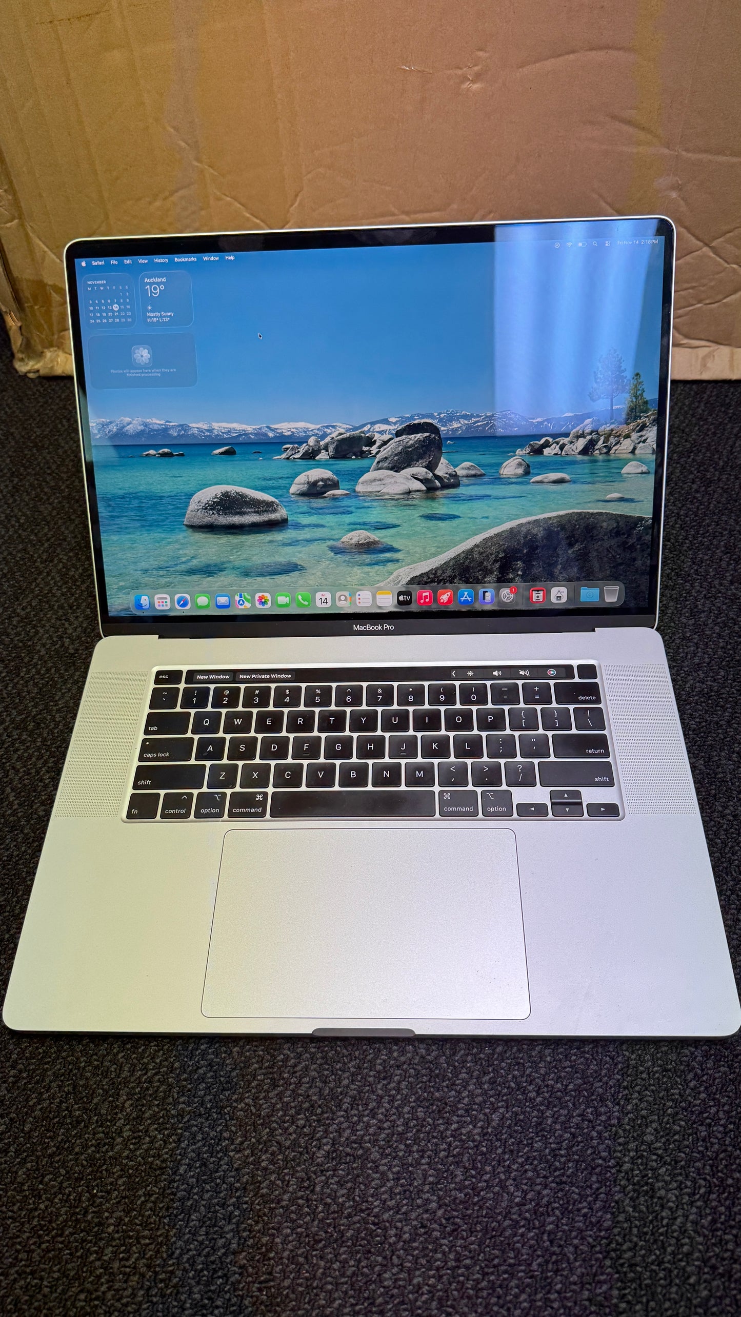 Excellent Apple MacBook Pro "Core i9" 2.3 16" 2019 16GB 1TB Battery Cycle 85