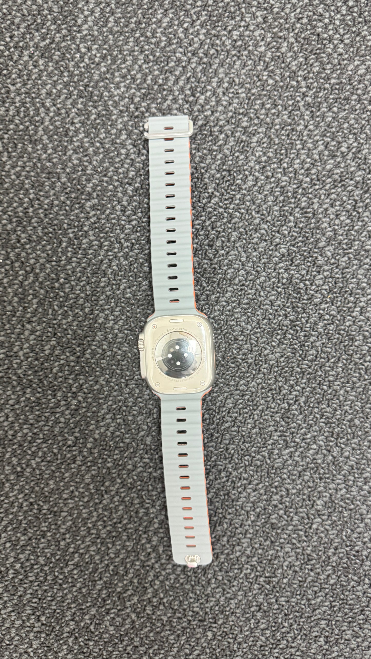 Apple Watch Ultra 1st (GPS + Cellular) 49mm Battery Health 84%