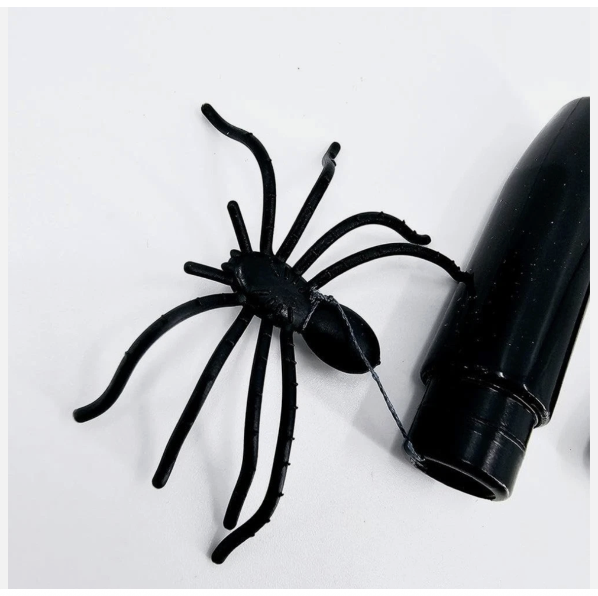 Scary Prank Tricks Spider Pen with 3D Jumping Spider Model for Party Fun