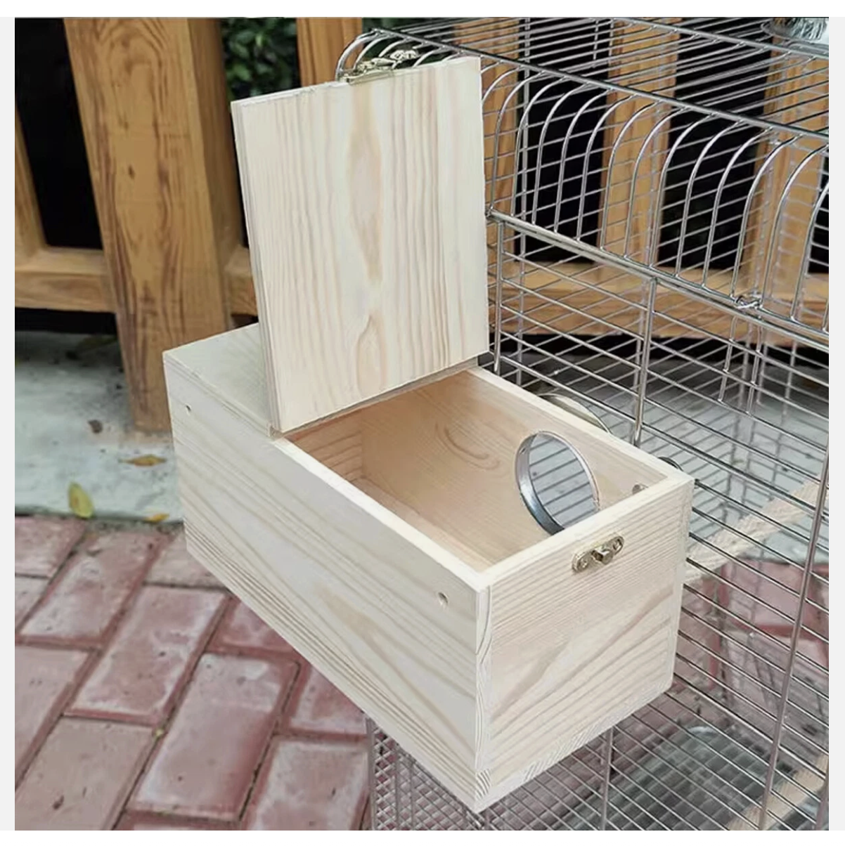 Wooden Right Opening Parrot Breeding Box Hatching Nesting Pet Cage for Birds