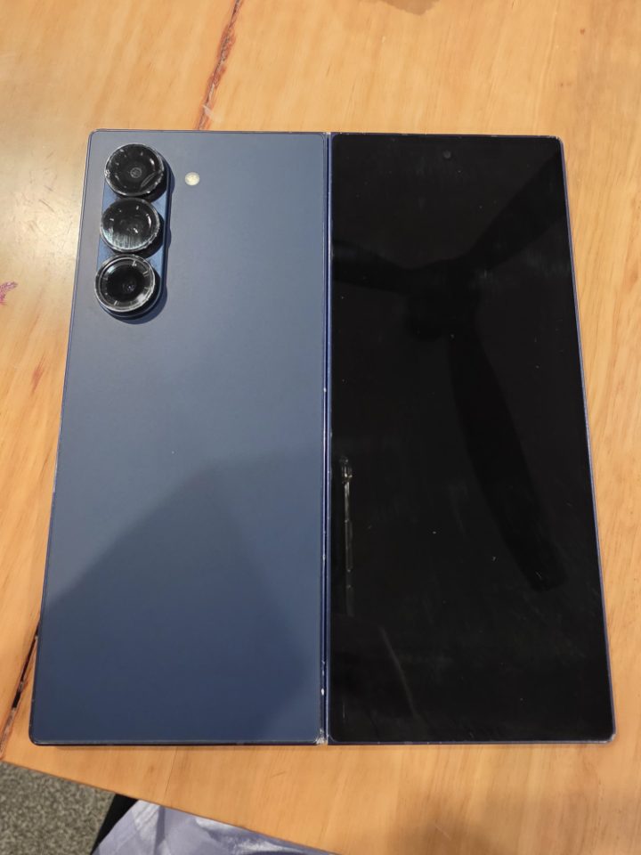 Samsung Z Fold 6 256gb with original warranty