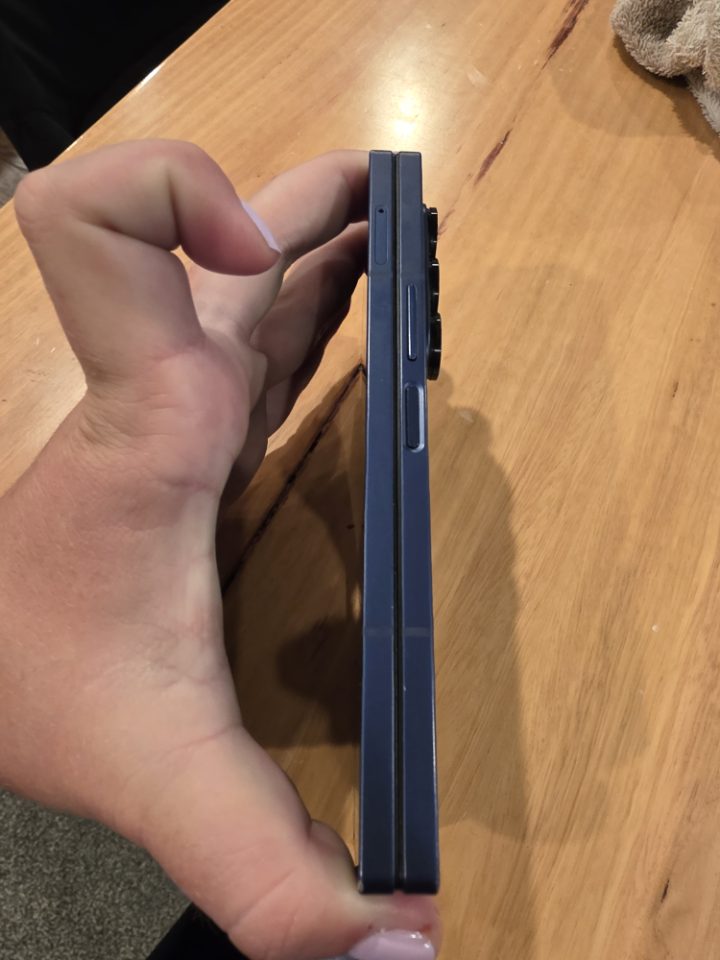 Samsung Z Fold 6 256gb with original warranty