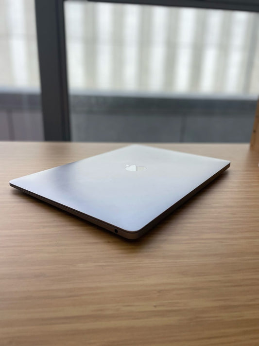 Good MacBook Air (Retina, 13-inch, 2019) 8GB 128GB Battery Cycle 511